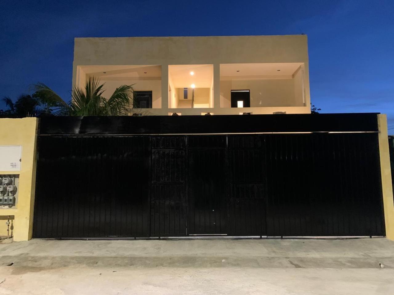Ixchel Appartement *